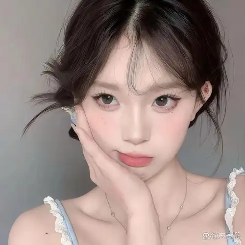 里番动漫原画特典 - 终末的圣痕原案集